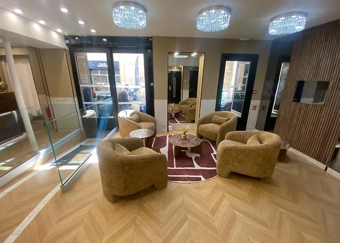Hotel L'Adresse Paris
