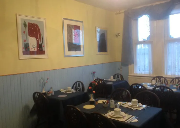 Cleasewood Guest House