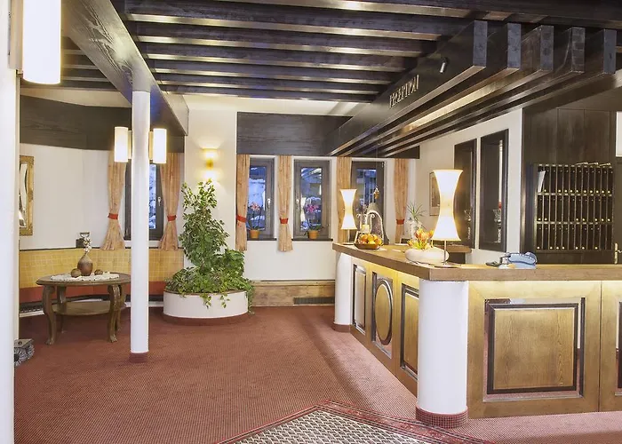 Hotel Neue Burg