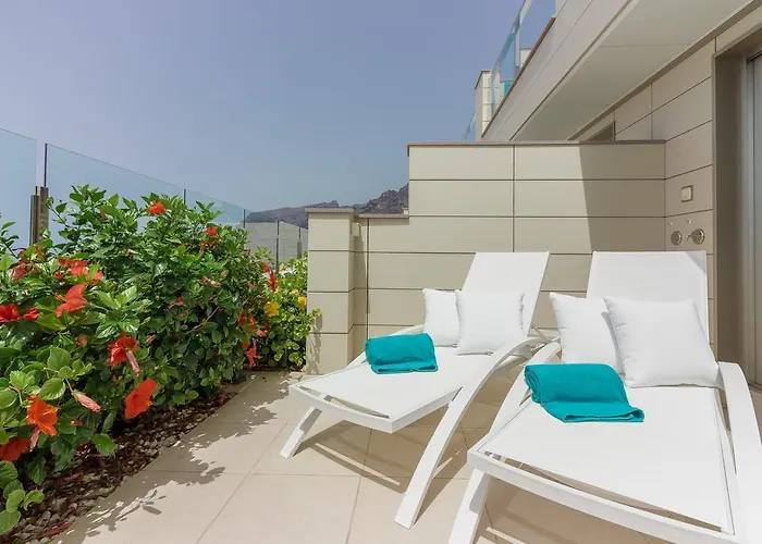 Klayman Diamond Aparthotel