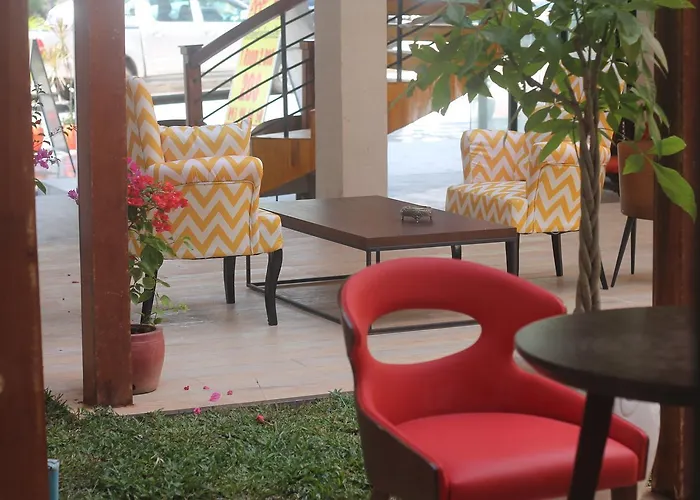Benny'S City Hotel