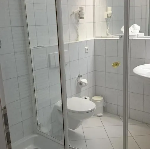 Hotel und Restaurant Rabennest am Schweriner See