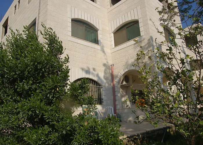 Jericho Waleed'S Hostel