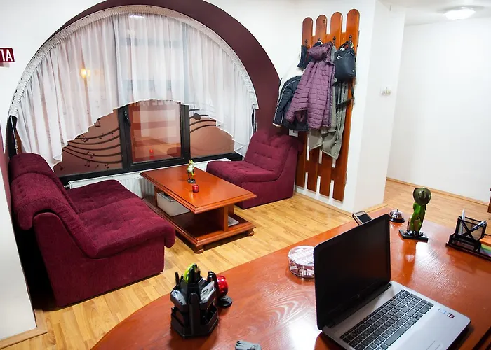 The Bulevard Hotel