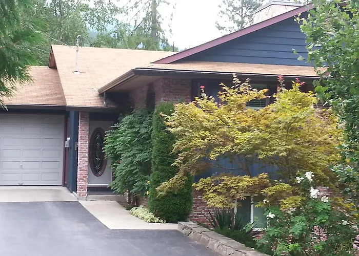 Creekside B&B Nelson