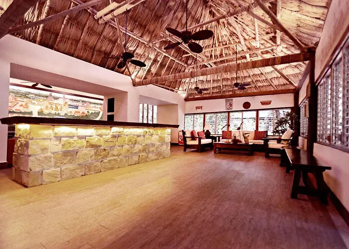 Jungle Lodge Tikal Hostal