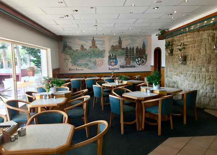 Hotel Schweizerhaus/Cafe Anton