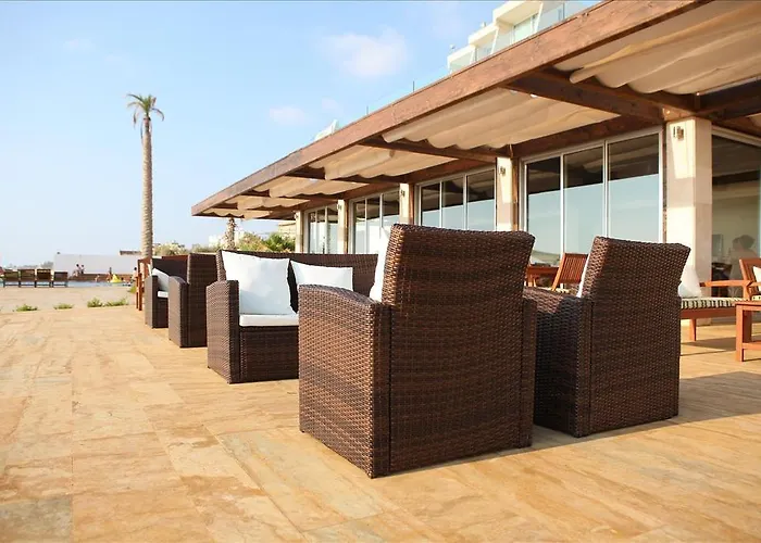 Castel Mare Beach Hotel&Resort