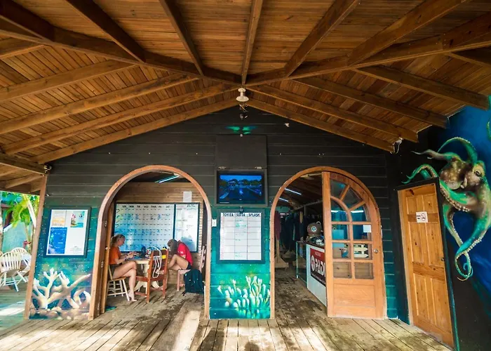 West End Dive Resort