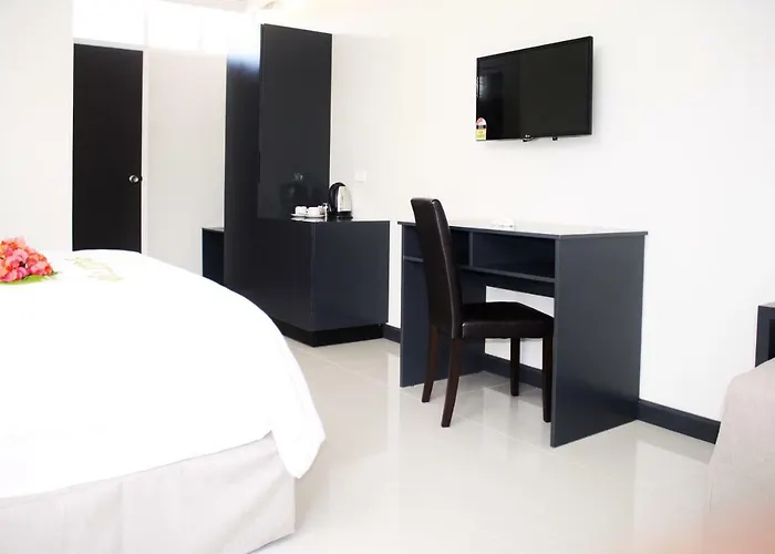 Hotel Oasis