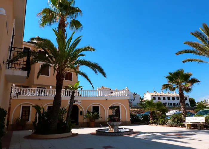 Shoal Apartamentos