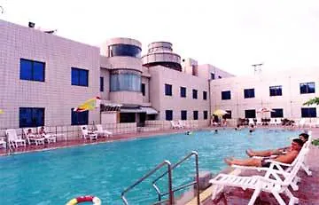 Aile Holiday Hotel