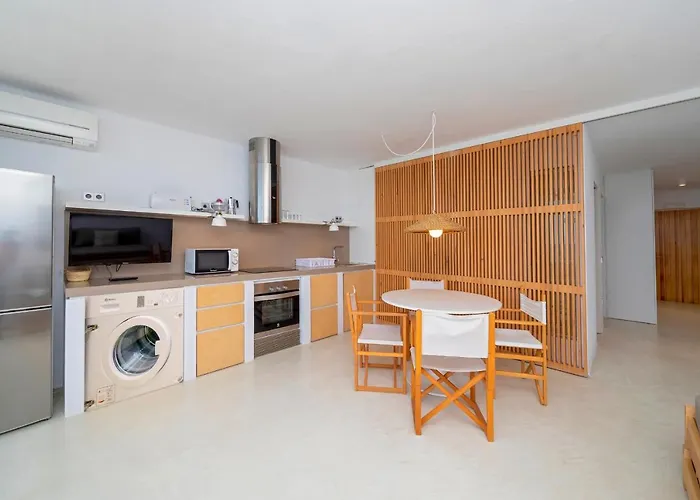 Apartamentos Roca Plana Es Pujols