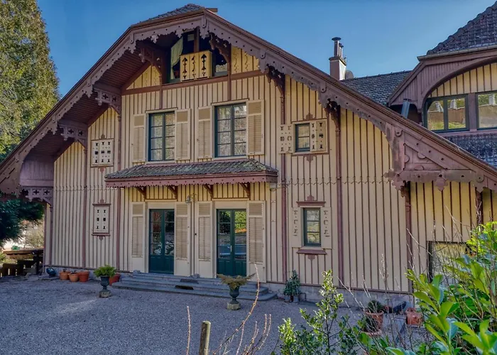Le Manoir Au Lac