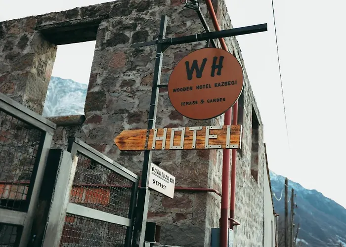 Wooden Hotel Kazbegi
