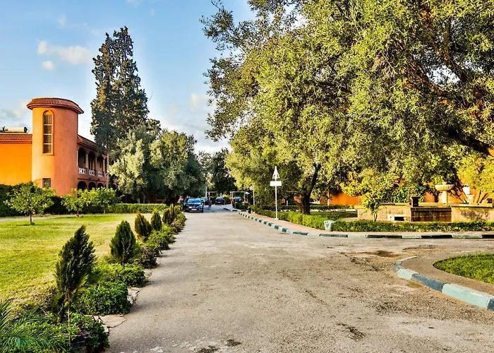 Hotel Al Bassatine