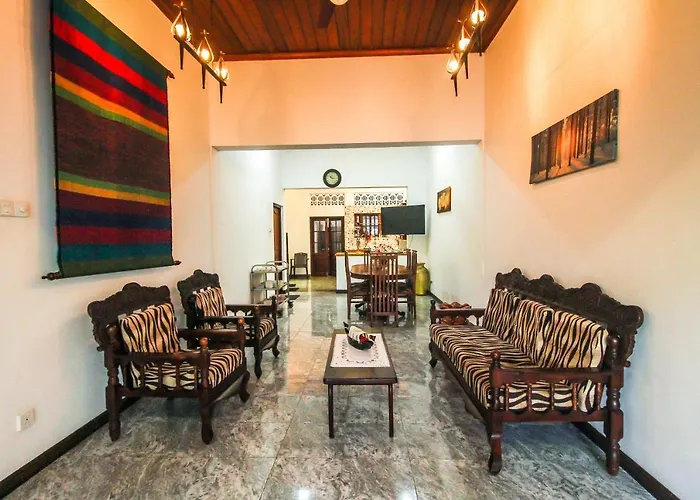 Leo'S Home Stay