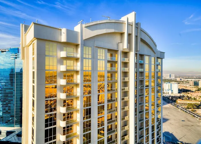 Jet Luxury At The Signature Condo Hotel