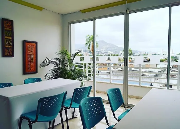Hotel Castellana Real Cali